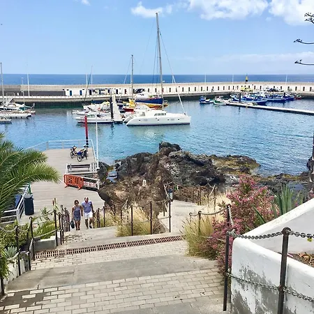 La Corona Puerto Del Carmen 아파트